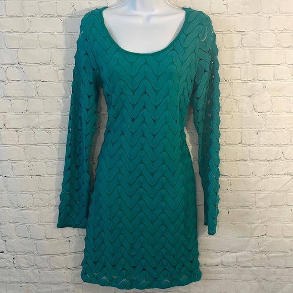 Free People Dresses & Skirts - Free People Green knit long sleeve groovy dress